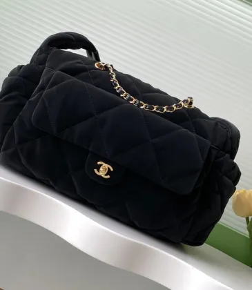 Chanel Handbag 24N coco neige #A49224