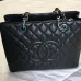 1Ch*nl shoulder bags #99116814
