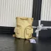 21Chanel Mochila, Piel de cordero efecto brillo y metal dorado #A49155