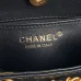 9Chanel Mochila, Piel de cordero efecto brillo y metal dorado #A49155