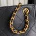 10Chanel Mochila, Piel de cordero efecto brillo y metal dorado #A49155