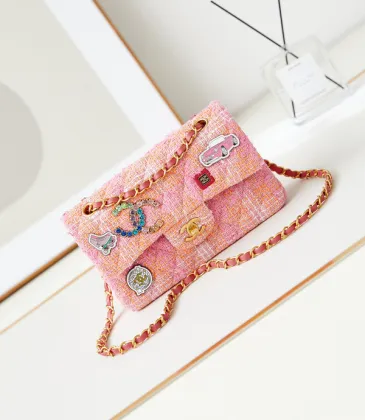 Chanel Designer Caviar Leather tweed shoulder bag with Chain Flip #A49180