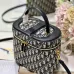 6The shape more refined  with makeup  adjustable shoulder straps  and hand-held Dior Bag #A22898