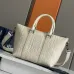 3Weekender 25 Beige Dior Gravity Leather and Beige #A50086