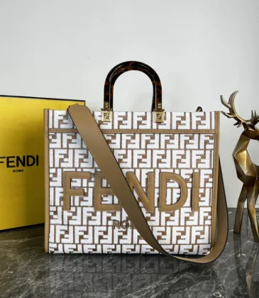 Fendi Handbag shine tote FéI TOTE Size:35x17x31cm  #A48142