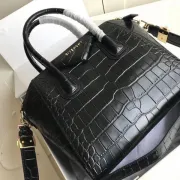 Givenchy Handbags Antigona tote #A49609