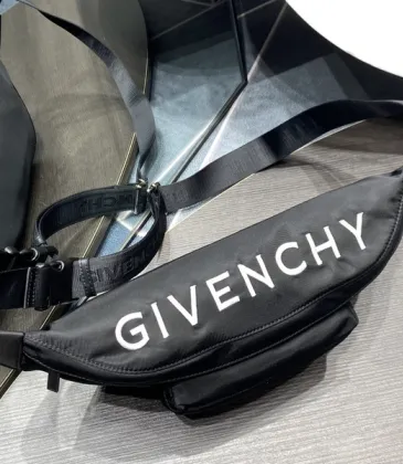 Givenchy body bag black 4G logo bum bag #A52350
