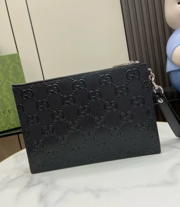 Rubber-effect small pouch in black leather #A50428