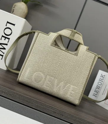 Loewe bag font tote small Size:24*20*11cm #A49122