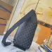 19Louis Vuitton Avenue Shoulder Bags #999931720