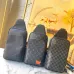 1Louis Vuitton Avenue Shoulder Bags #999931720