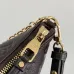 7Louis Vuitton Easy Pouch #A50835