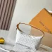 1Louis Vuitton Hills Pochette #A50832