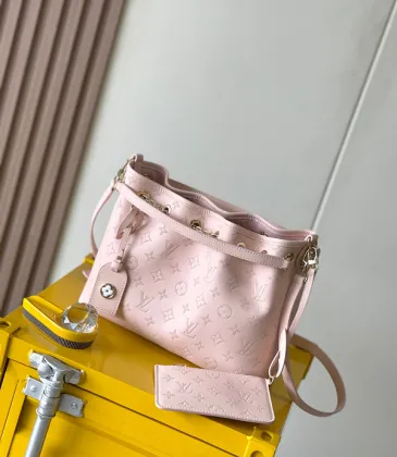 Louis Vuitton Monogram Bundle Shoulder Bags #A50890