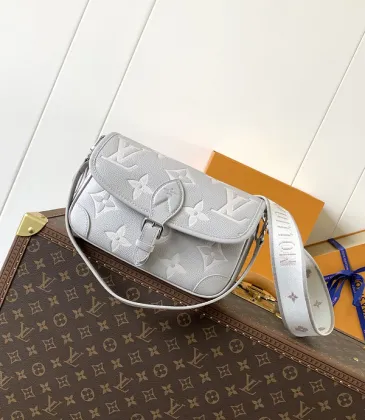 Louis Vuitton Shoulder Bags Chip version Milky Way #A51596