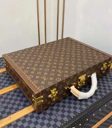 Louis Vuitton Monogram hard sided Briefcase/Suitcase Unisex brown #999930582
