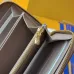 16Louis Vuitton Wallets #A52602