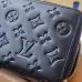 9Louis Vuitton Wallets #A52602