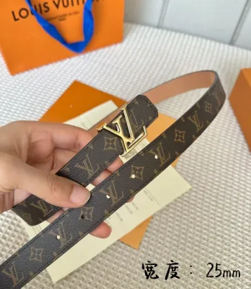 Louis Vuitton AAA+ Belt for Women 25mm Gold/Silver #A32493