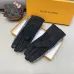 5Burberry Glove #A42917