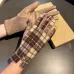 1Burberry Glove #A42919