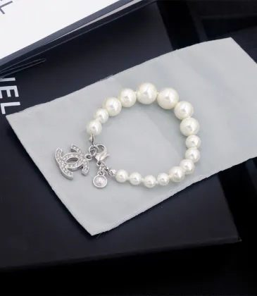 Chanel brooches #99904835