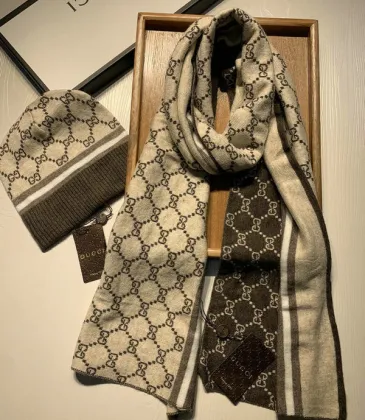 Gucci Wool knitted Scarf and cap #999909604
