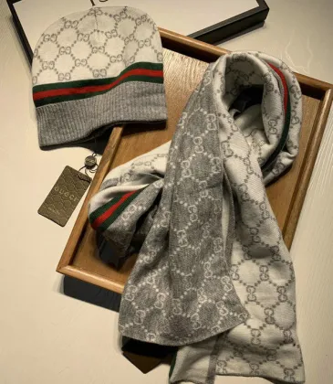 Gucci Wool knitted Scarf and cap #999909606