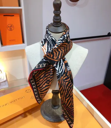 Louis Vuitton Scarf #A41890