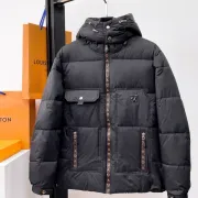 Louis Vuitton Coats/Down Jackets #A45432