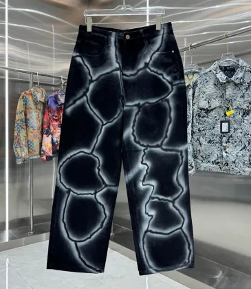 Louis Vuitton Jeans for Louis Vuitton short Jeans for men #A50309