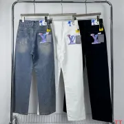 Louis Vuitton Jeans for Louis Vuitton short Jeans for men #A50555