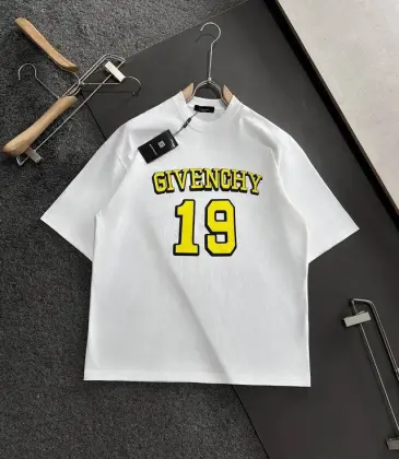 Givenchy T-shirts for MEN 19 Black/White #A47165