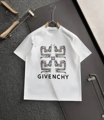 Givenchy T-shirts for MEN Black/White #A47153