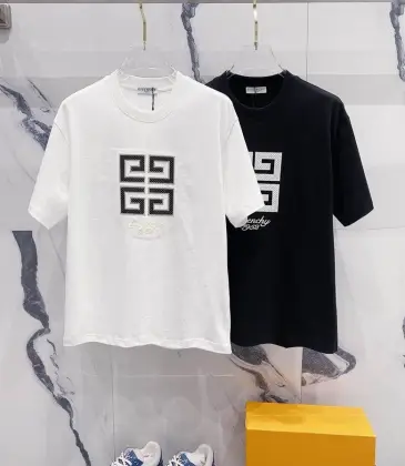 Givenchy T-shirts for MEN Black/White #A47175