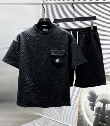 Fendi Tracksuits for Fendi Short Tracksuits for men #A49081