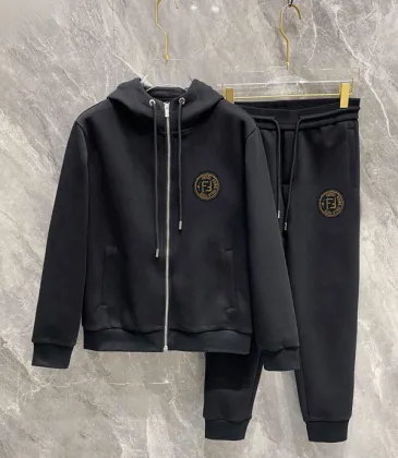 Fendi Tracksuits for Men's long tracksuits #A50628