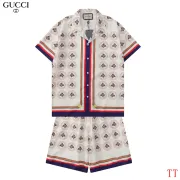 Gucci Tracksuits for Gucci short tracksuits for men #A24079