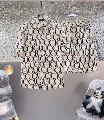 Gucci Tracksuits for Gucci short tracksuits for men #A45866