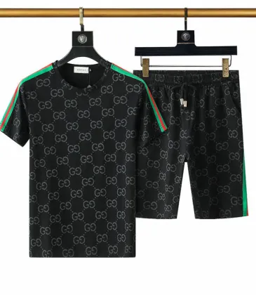 Gucci Tracksuits for Gucci short tracksuits for men #A51975