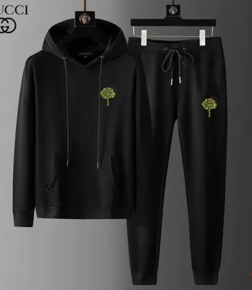 Gucci Tracksuits for Men's long tracksuits #A50621