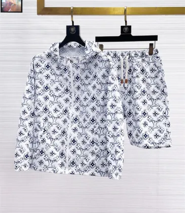 Louis Vuitton tracksuits for Louis Vuitton short tracksuits for men #A36958