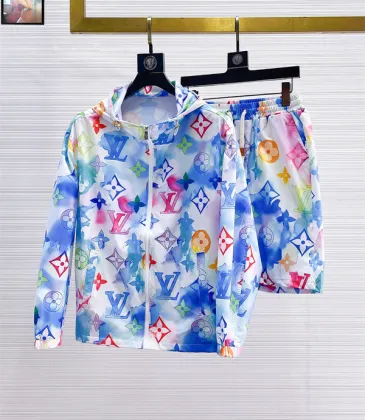 Louis Vuitton tracksuits for Louis Vuitton short tracksuits for men #A36962