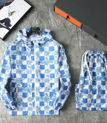 Louis Vuitton tracksuits for Louis Vuitton short tracksuits for men #A39504