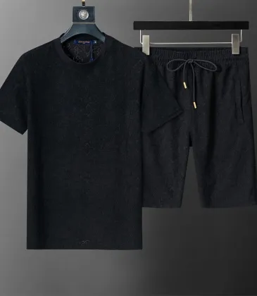 Louis Vuitton tracksuits for Louis Vuitton short tracksuits for men #A45349