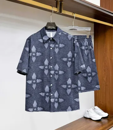 Louis Vuitton tracksuits for Louis Vuitton short tracksuits for men #A45850