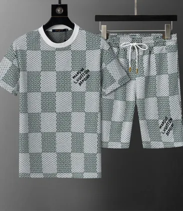 Louis Vuitton tracksuits for Louis Vuitton short tracksuits for men #A46173