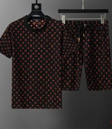 Louis Vuitton tracksuits for Louis Vuitton short tracksuits for men #A49647