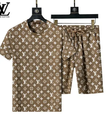 Louis Vuitton tracksuits for Louis Vuitton short tracksuits for men #A51958