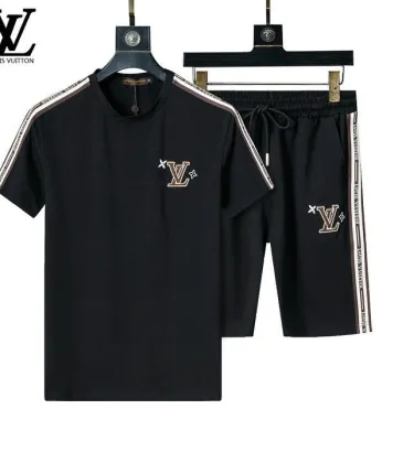 Louis Vuitton tracksuits for Louis Vuitton short tracksuits for men #A51963